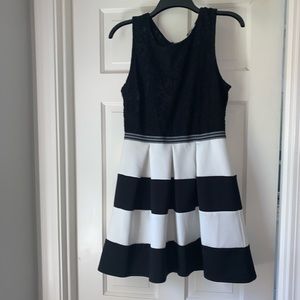Speechless black and white mid-length dress